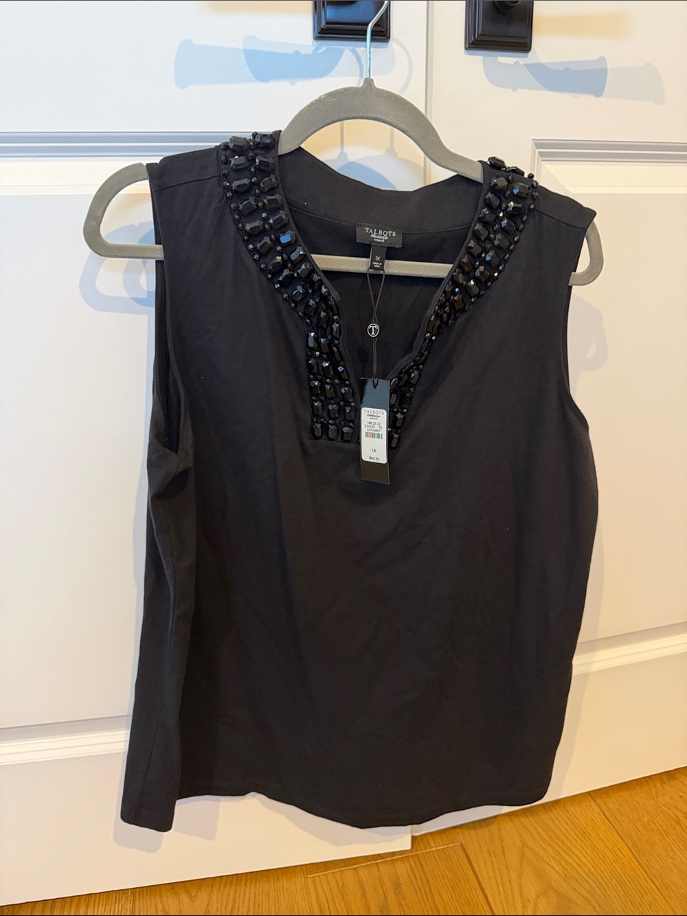 Talbots Black Sleeveless Beaded V-Neck Camisole